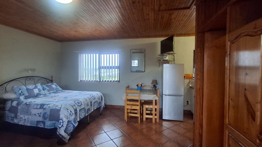 1 Bedroom Property for Sale in Hartenbos Central Western Cape